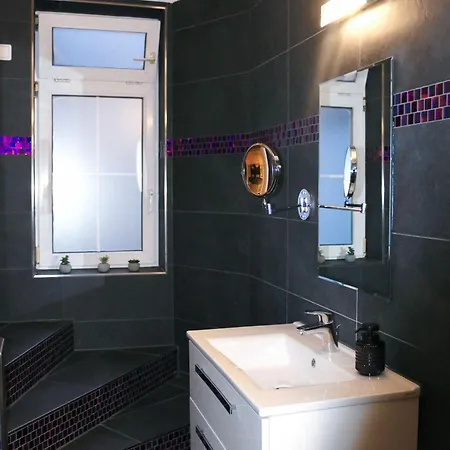 Lägenhet Yr-apartment-stadtzentrum-billardtisch-140qm-parkplatz Bautzen